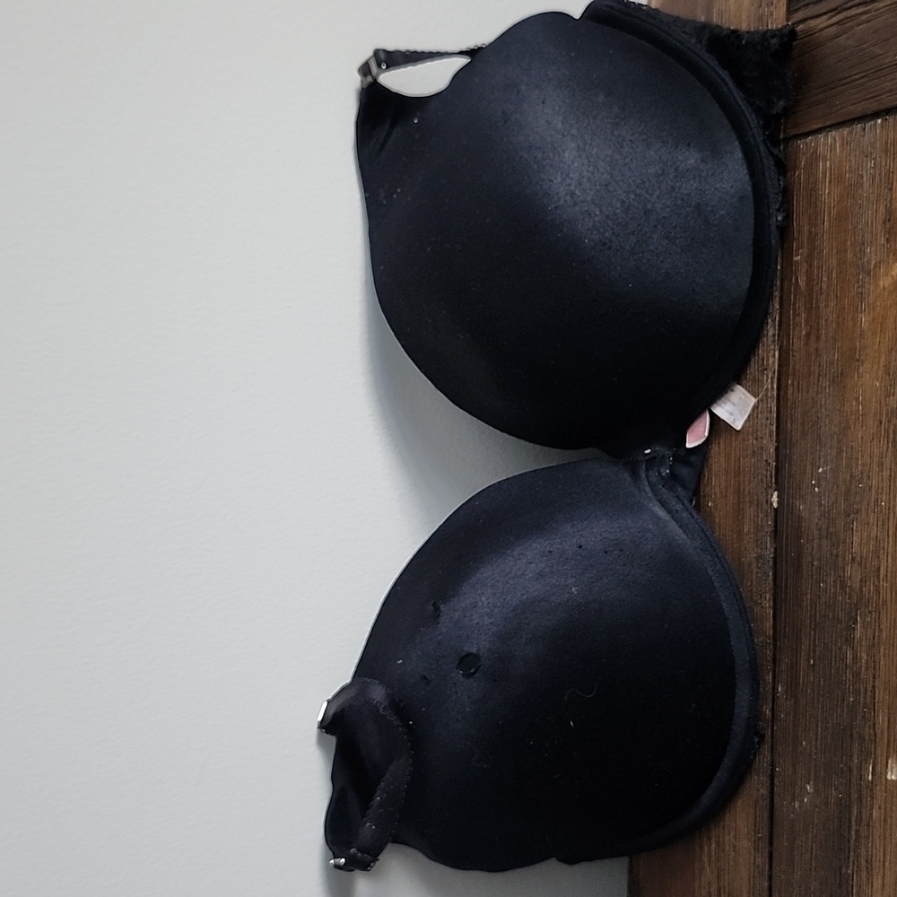 Victoria's Secret Push Up Bra 36D